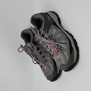 Nevados Women's Fissure Low Women's Hiking Outdoor Trail Shoes Grey Size 9